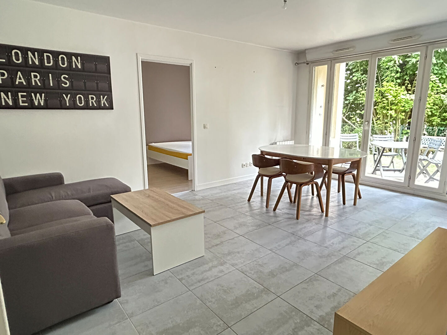 Appartement BUSSY SAINT GEORGES (77600) 2 pièces 43.96 m²