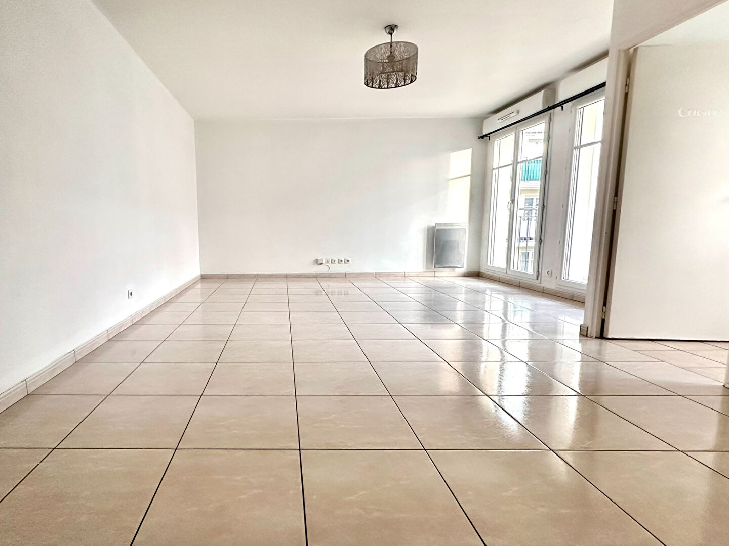 Appartement BUSSY SAINT GEORGES (77600) 3 pi&egrave;ces 57.47 m&sup2;