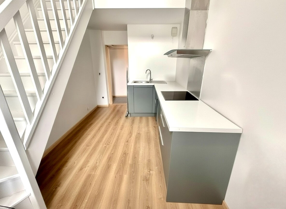 Appartement BUSSY SAINT GEORGES (77600) 1 pi&egrave;ce 23.03 m&sup2;