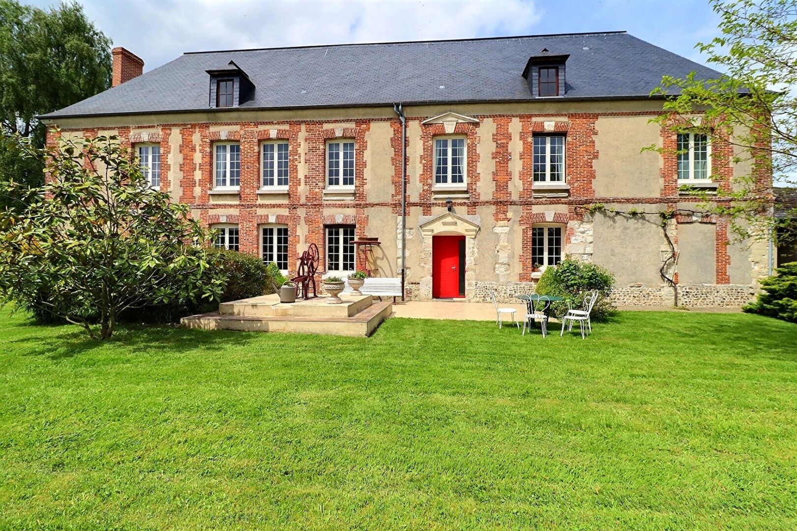 Demeure LOUVIERS (27400) 6 pièces 250.93 m²