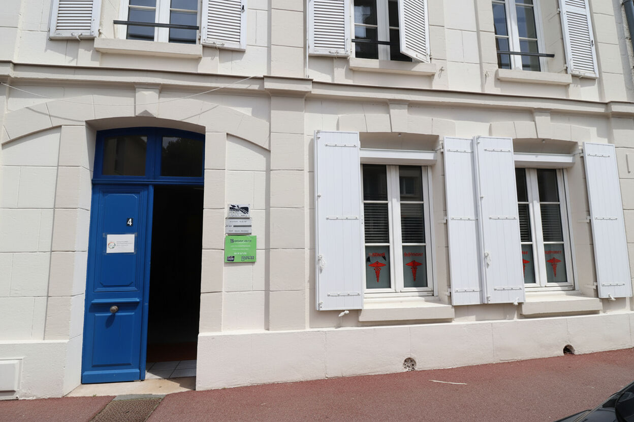 Bureaux LOUVIERS (27400) 27.23 m&sup2;