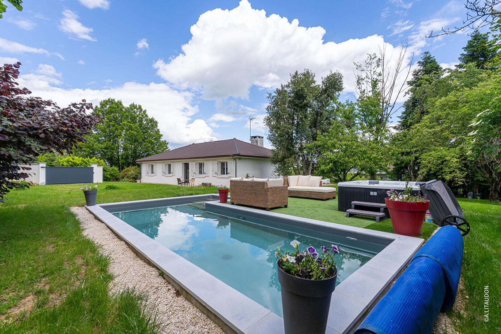 Maison MACON (71000) 5 pièces 130.00 m²