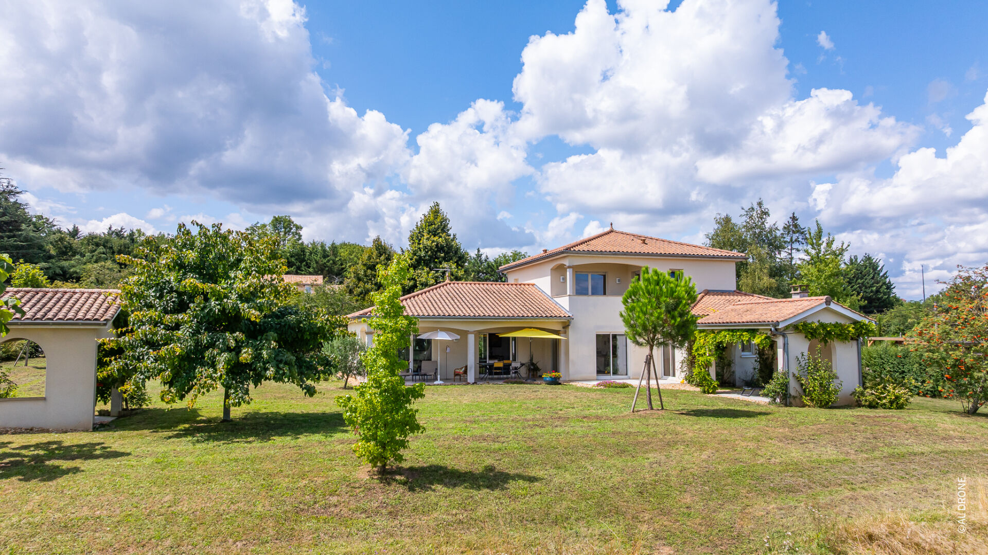 Maison SAINT MARTIN BELLE ROCHE (71118) 6 pi&egrave;ces 207.08 m&sup2;