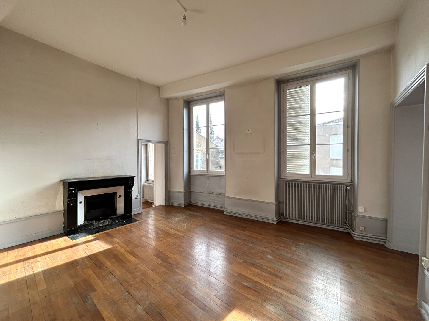 Appartement MACON (71000) 5 pi&egrave;ces 130.00 m&sup2;