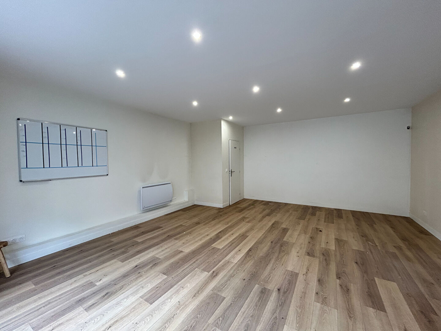 Murs MACON (71000) 34.00 m&sup2;