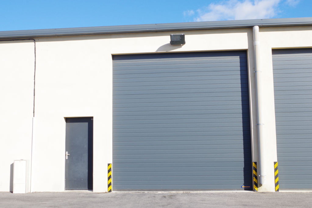 Local commercial MARGUERITTES (30320) 1 pièce 150.00 m²