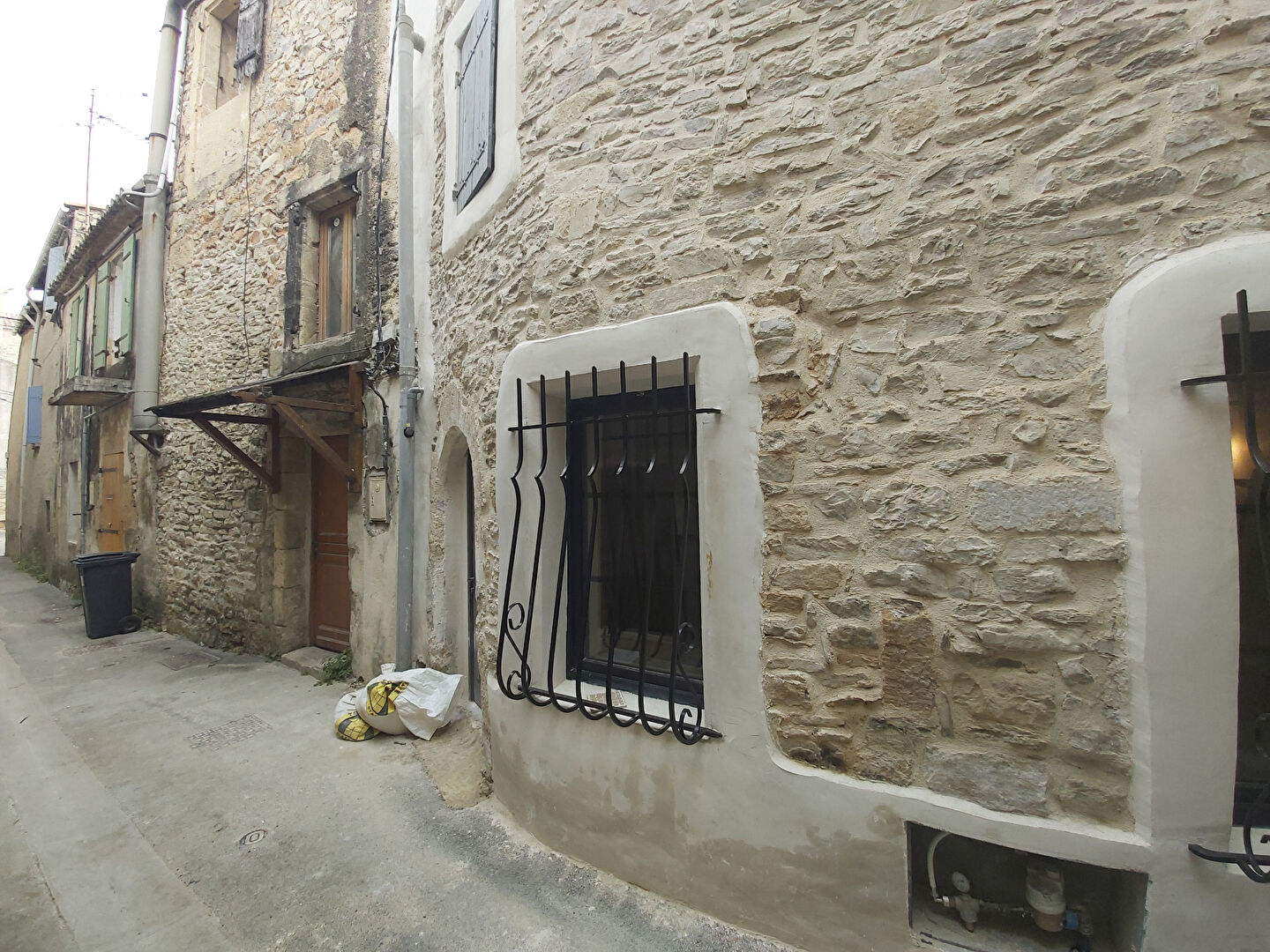 Maison MARGUERITTES (30320) 3 pi&egrave;ces 90.00 m&sup2;
