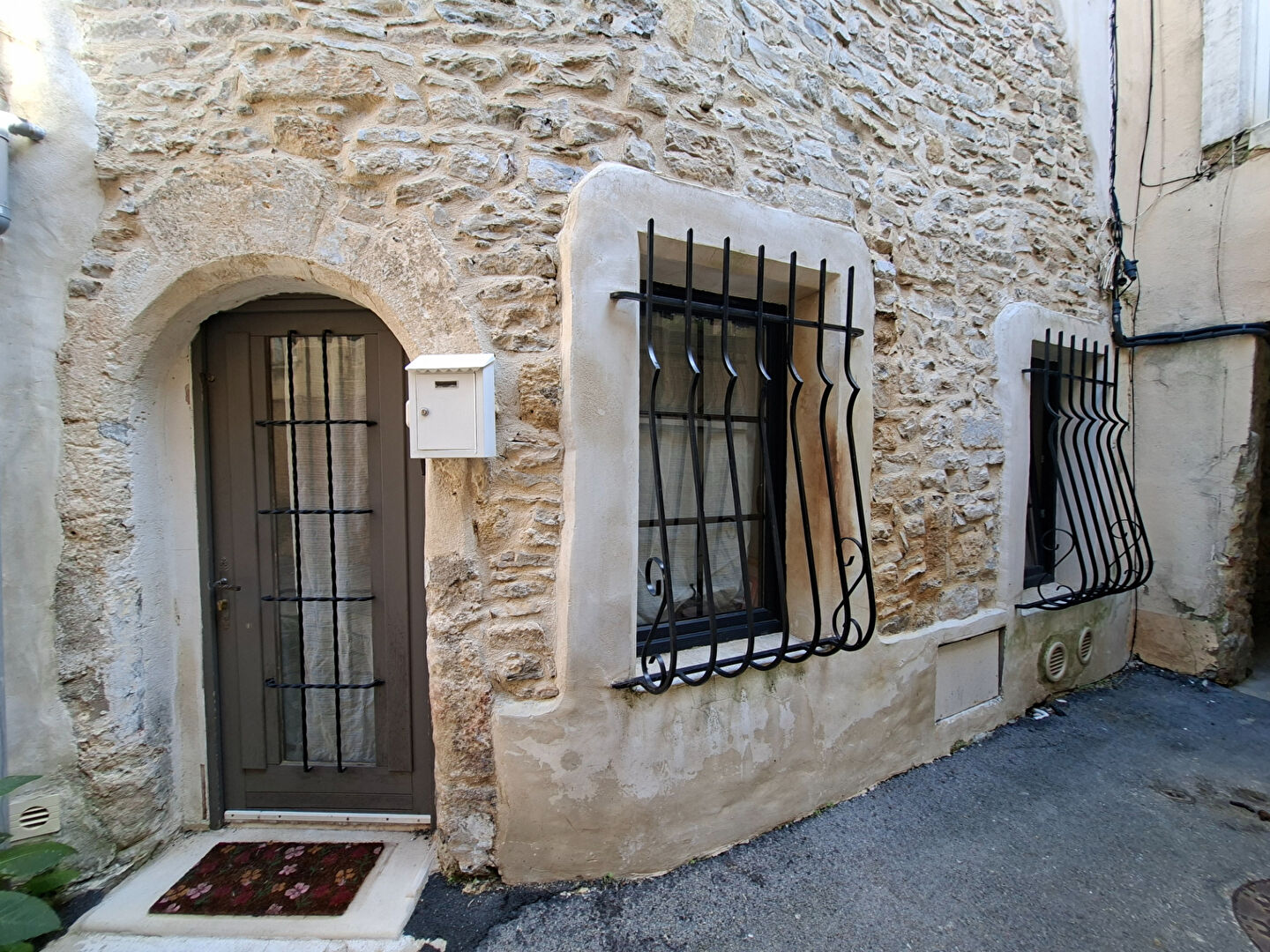 Maison MARGUERITTES (30320) 3 pi&egrave;ces 90.00 m&sup2;