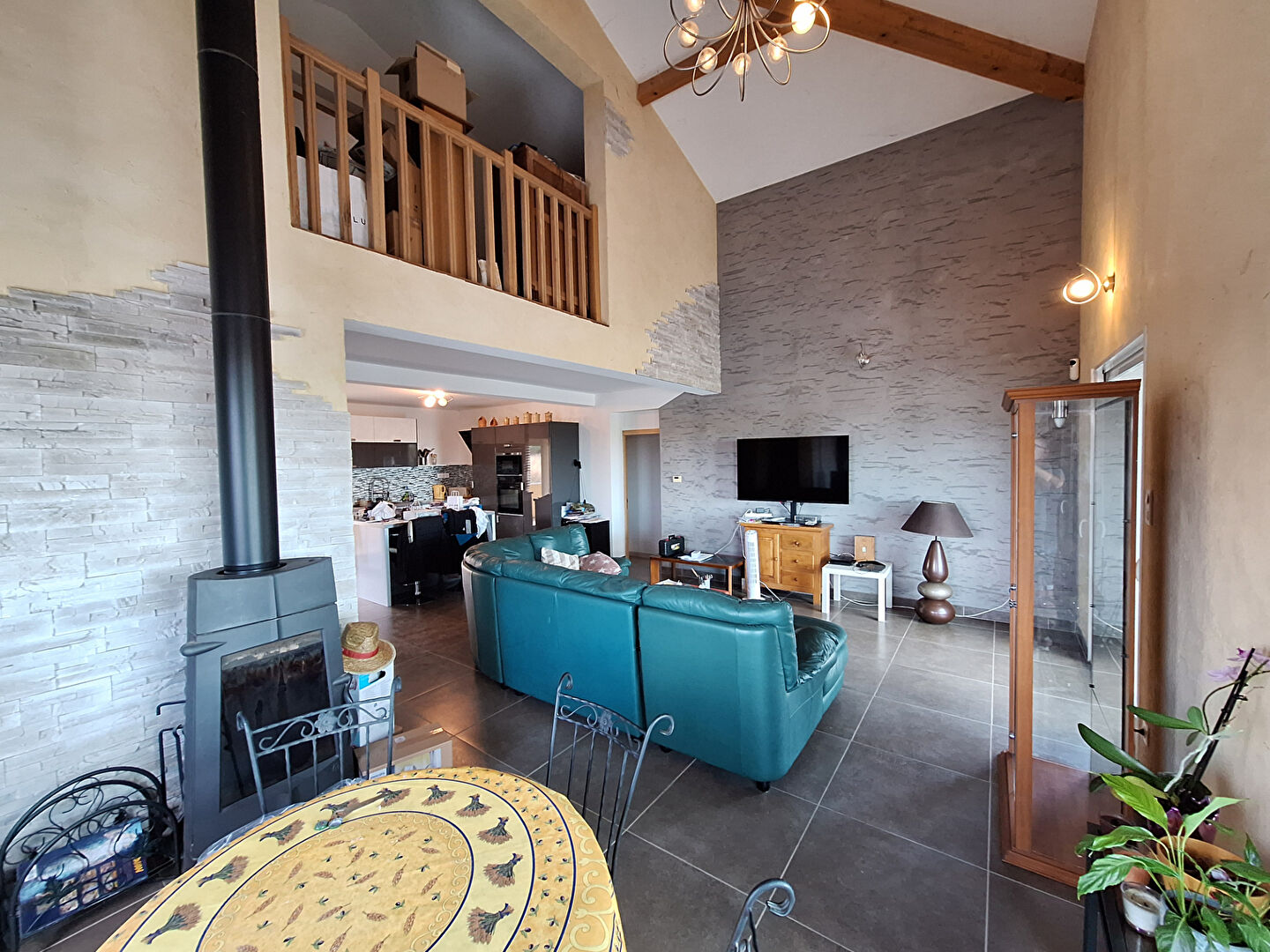 Maison LEDENON (30210) 5 pi&egrave;ces 250.00 m&sup2;