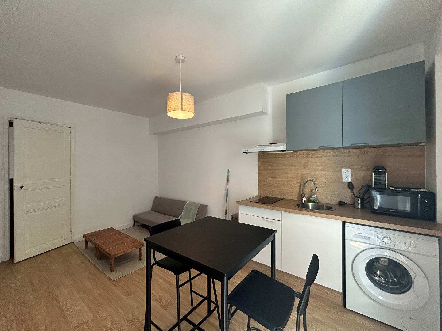 Appartement NIMES (30000) 2 pièces 28.00 m²