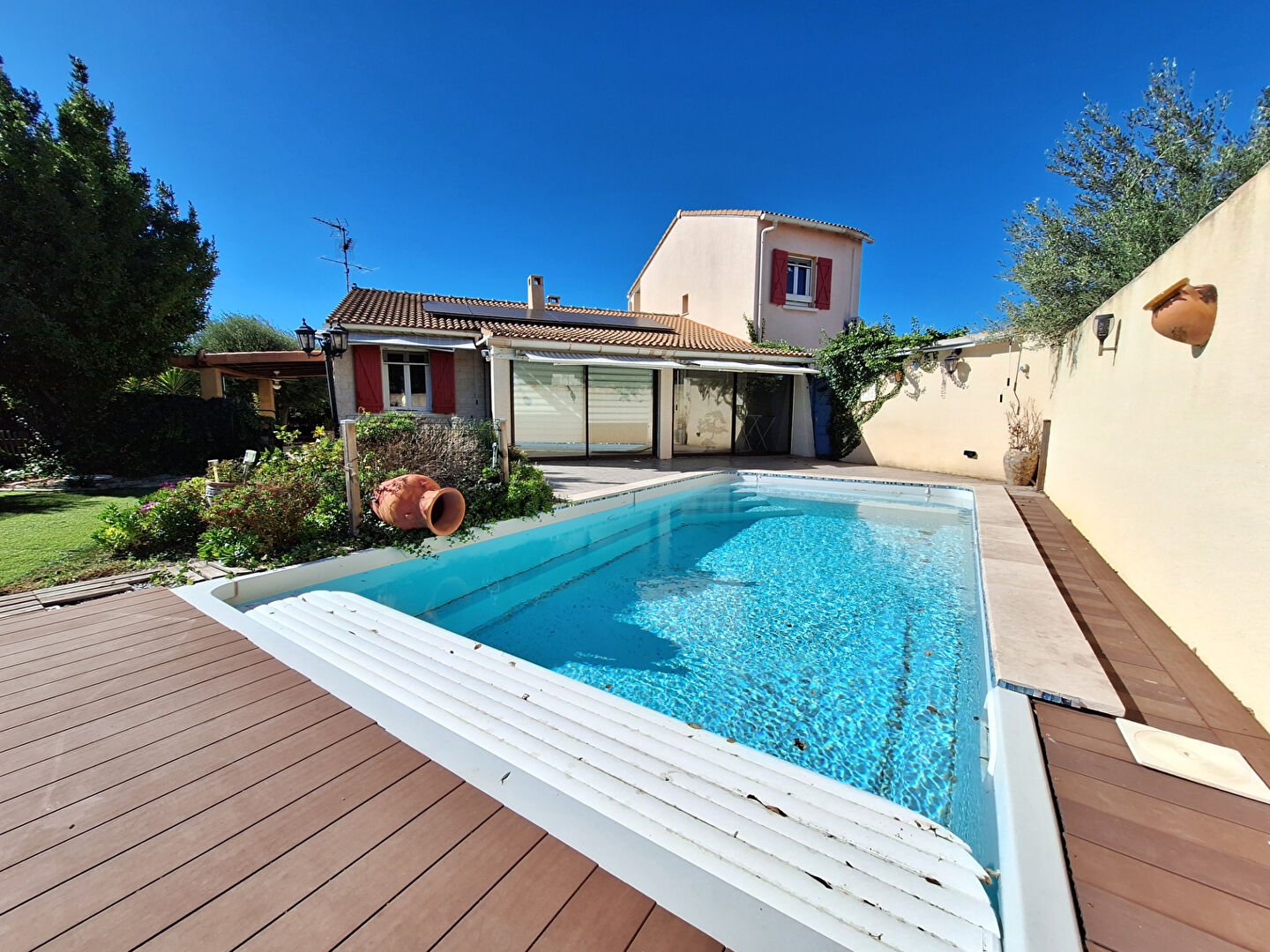 Maison MARGUERITTES (30320) 5 pi&egrave;ces 120.00 m&sup2;