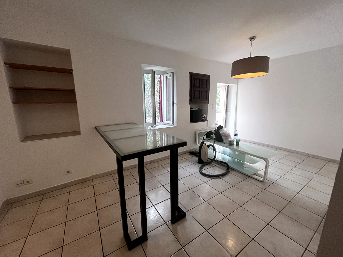 Appartement NIMES (30000) 2 pièces 28.00 m²