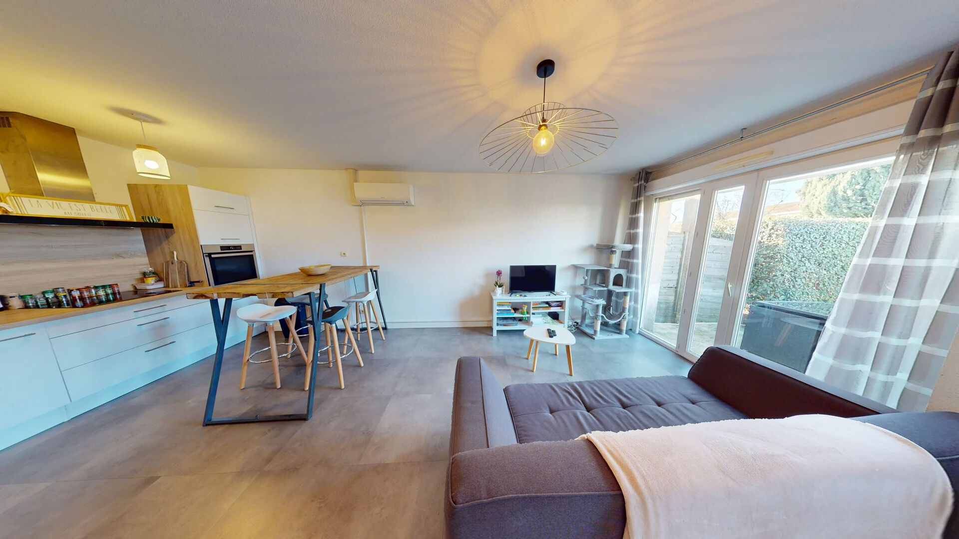 Appartement POULX (30320) 3 pi&egrave;ces 62.00 m&sup2;