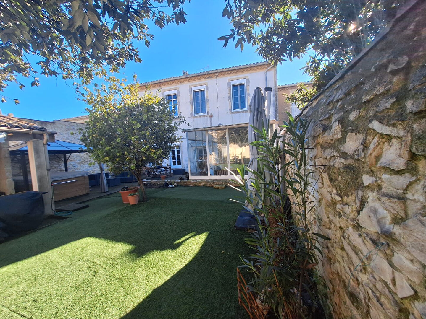 Maison UCHAUD (30620) 8 pi&egrave;ces 211.00 m&sup2;