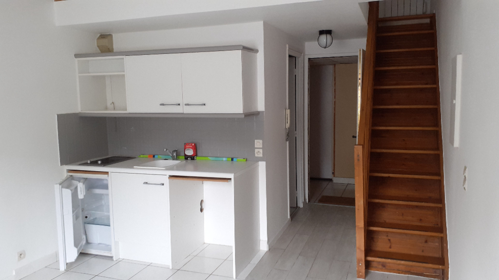 Appartement ORSAY (91400) 1 pièce 26.08 m²
