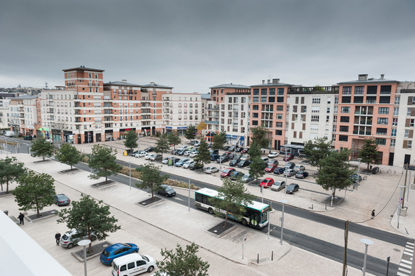 Parking / box MASSY (91300)