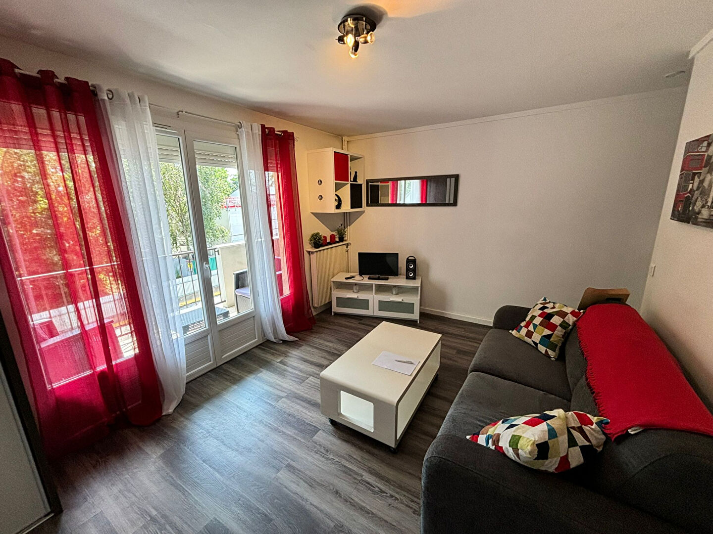 Appartement MASSY (91300) 1 pi&egrave;ce 22.37 m&sup2;