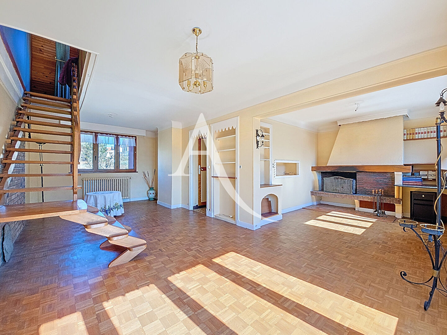 Maison VERRIERES LE BUISSON (91370) 8 pièces 168.59 m²