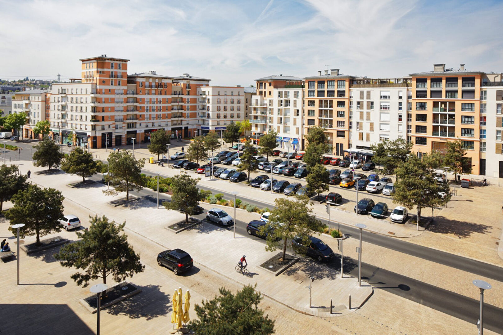 Parking / box MASSY (91300)