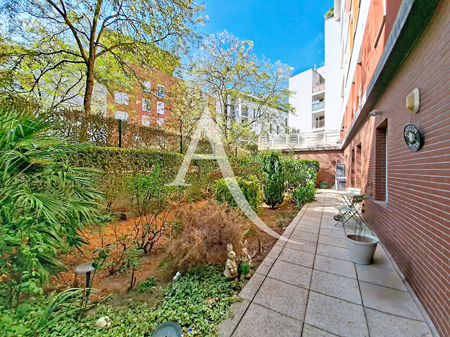 Massy (91) Exclusif 439 900 € Appartement 5 pièces , 3 chambres 105.75 m² Avec jardin, terrasse Voir le bien