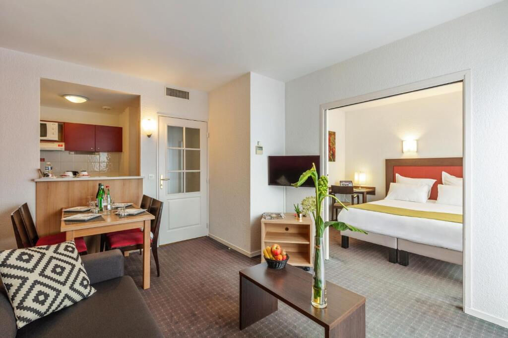 Appartement DIVONNE LES BAINS (01220) 2 pièces 33.92 m²