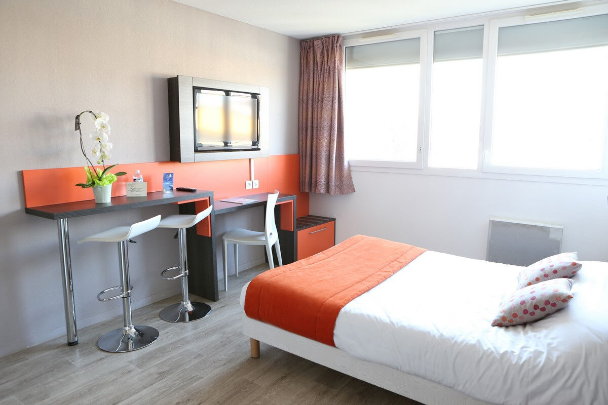 Appartement CHEVILLY LARUE (94550) 1 pièce 20.00 m²