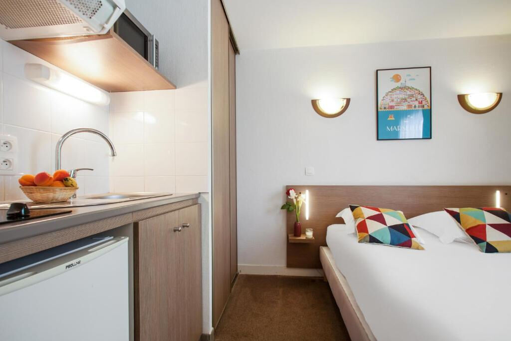 Appartement MARSEILLE (13002) 2 pi&egrave;ces 42.00 m&sup2;