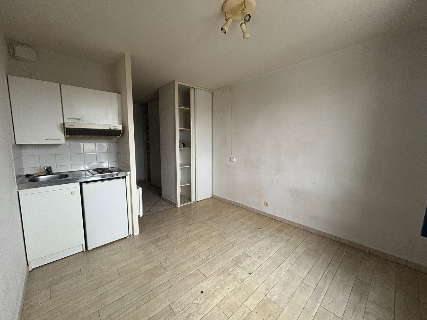 Appartement SAINT NAZAIRE (44600) 1 pièce 18.12 m²