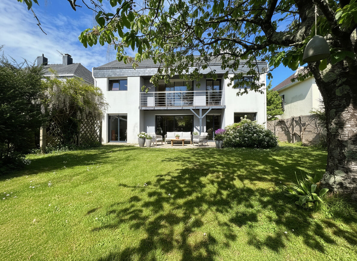 Maison ORVAULT (44700) 7 pi&egrave;ces 160.00 m&sup2;