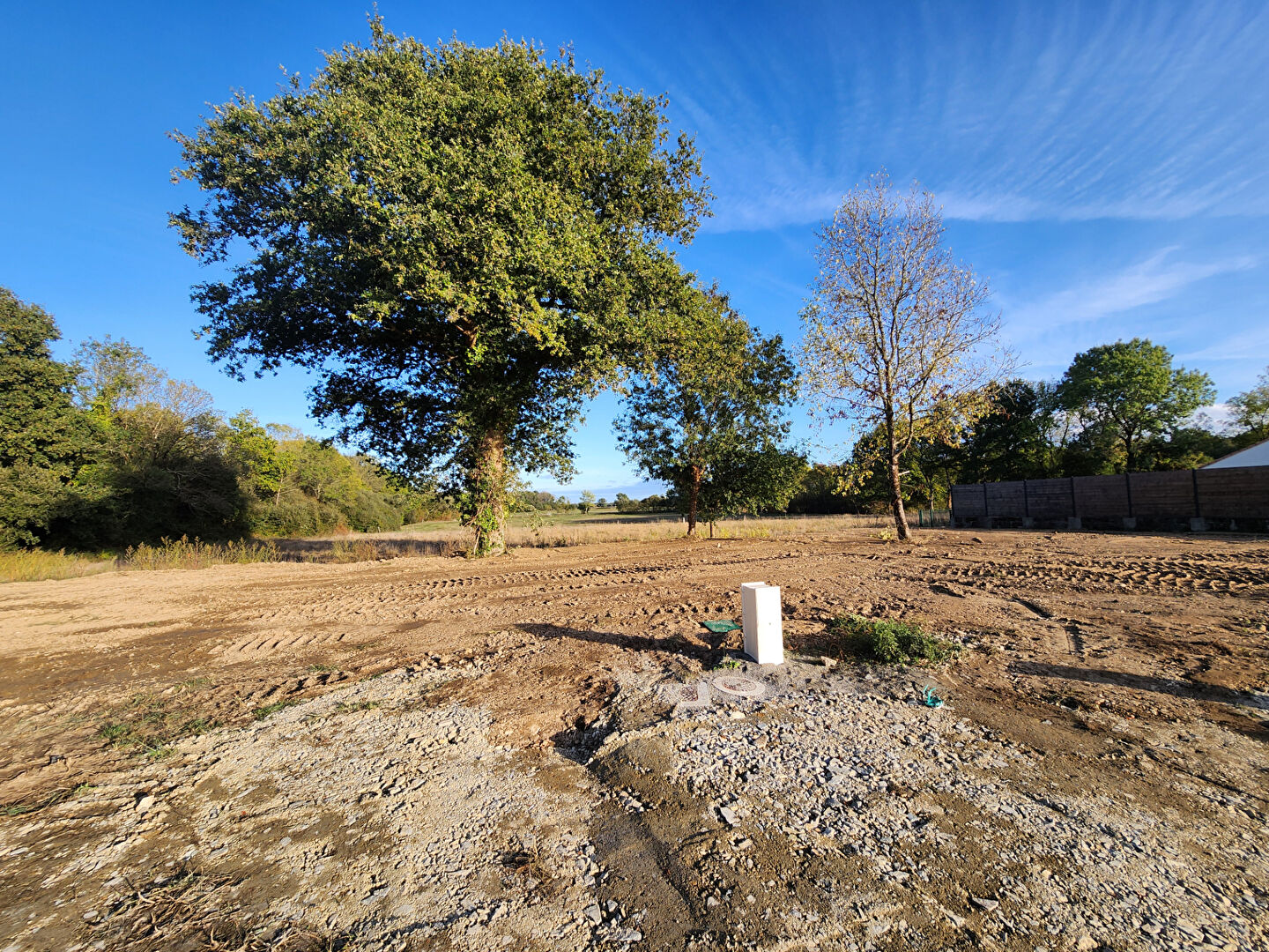 Terrain VUE (44640) 295.00 m&sup2;