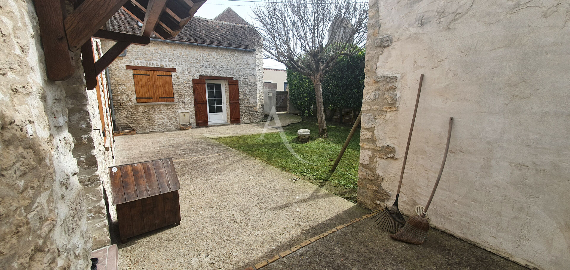 Maison à Vendre à ThouryFérottes (77940) Achat / Vente Maison l