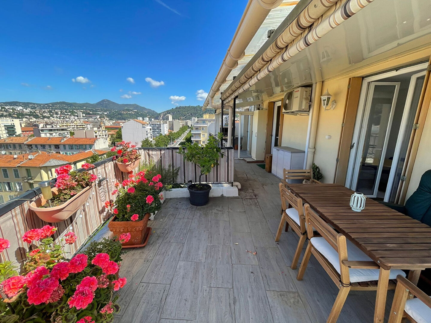 Appartement Nice (06300) 3 pièces 68.58 m²