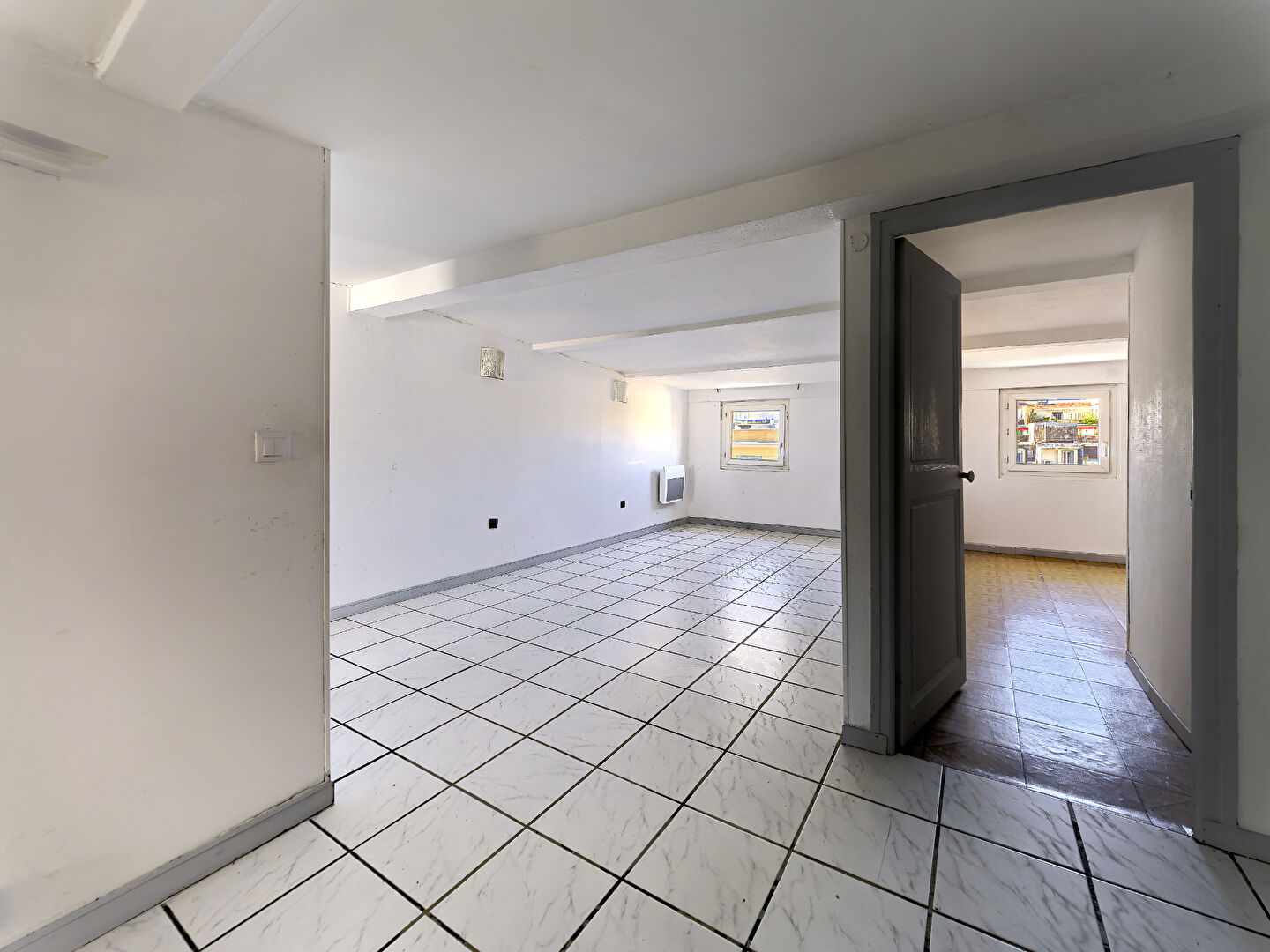 Appartement NICE (06100) 3 pièces 47.00 m²