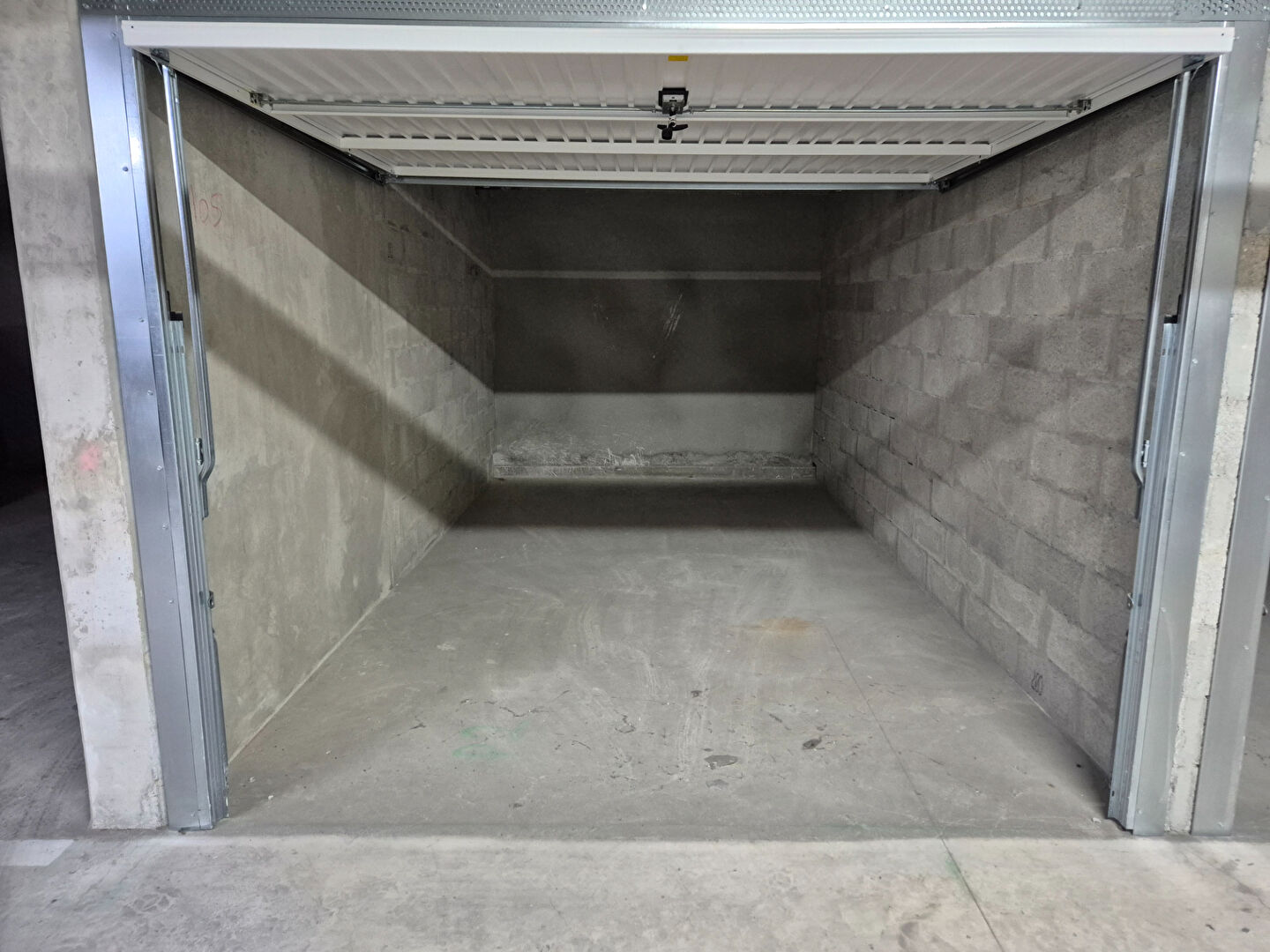 Parking / box NICE (06300) 13.00 m²