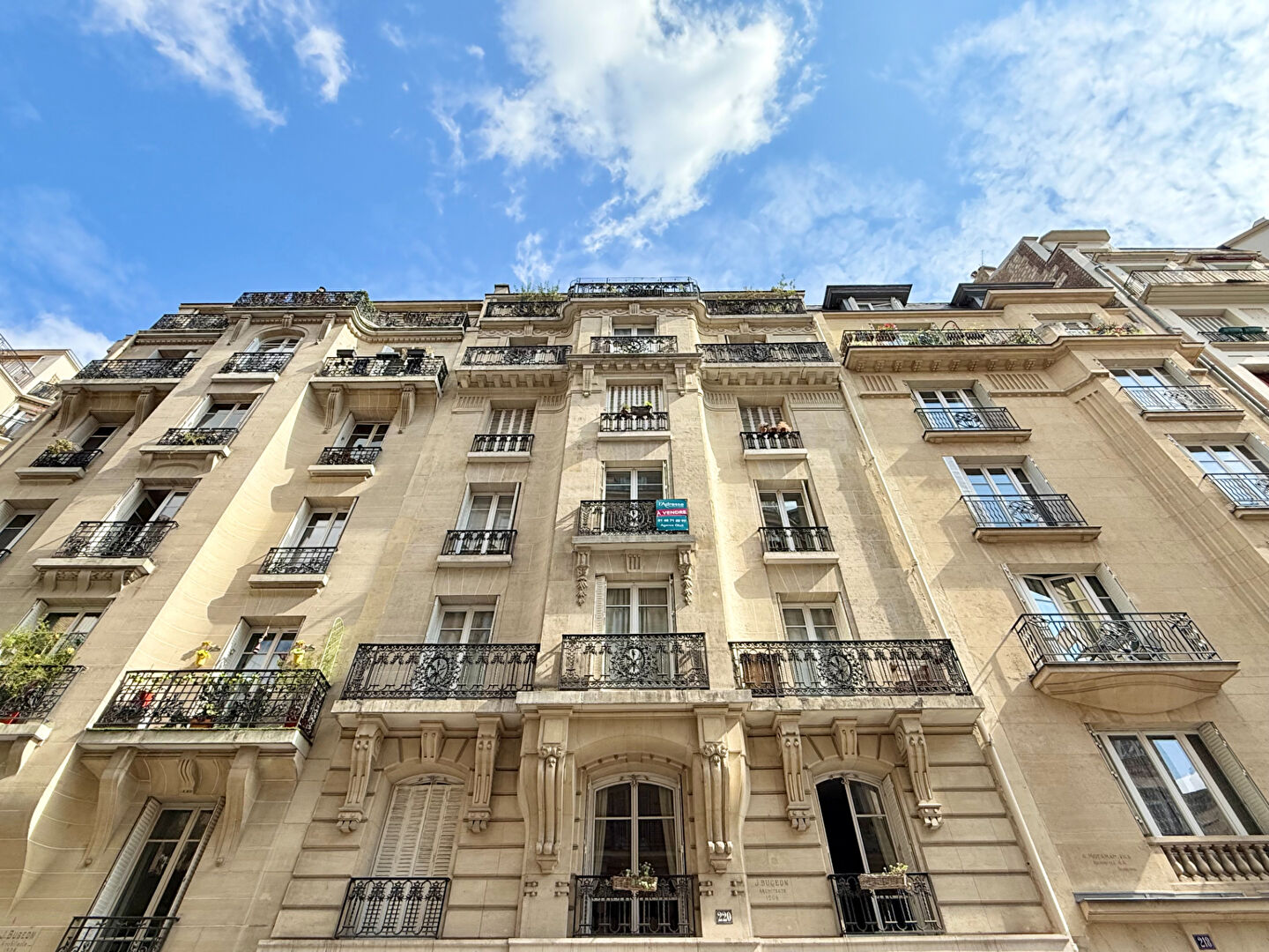 Appartement PARIS (75018) 3 pièces 80.15 m²
