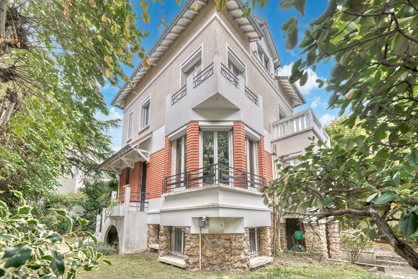 Maison SAINT MAUR DES FOSSES (94210) 7 pièces 195.00 m²