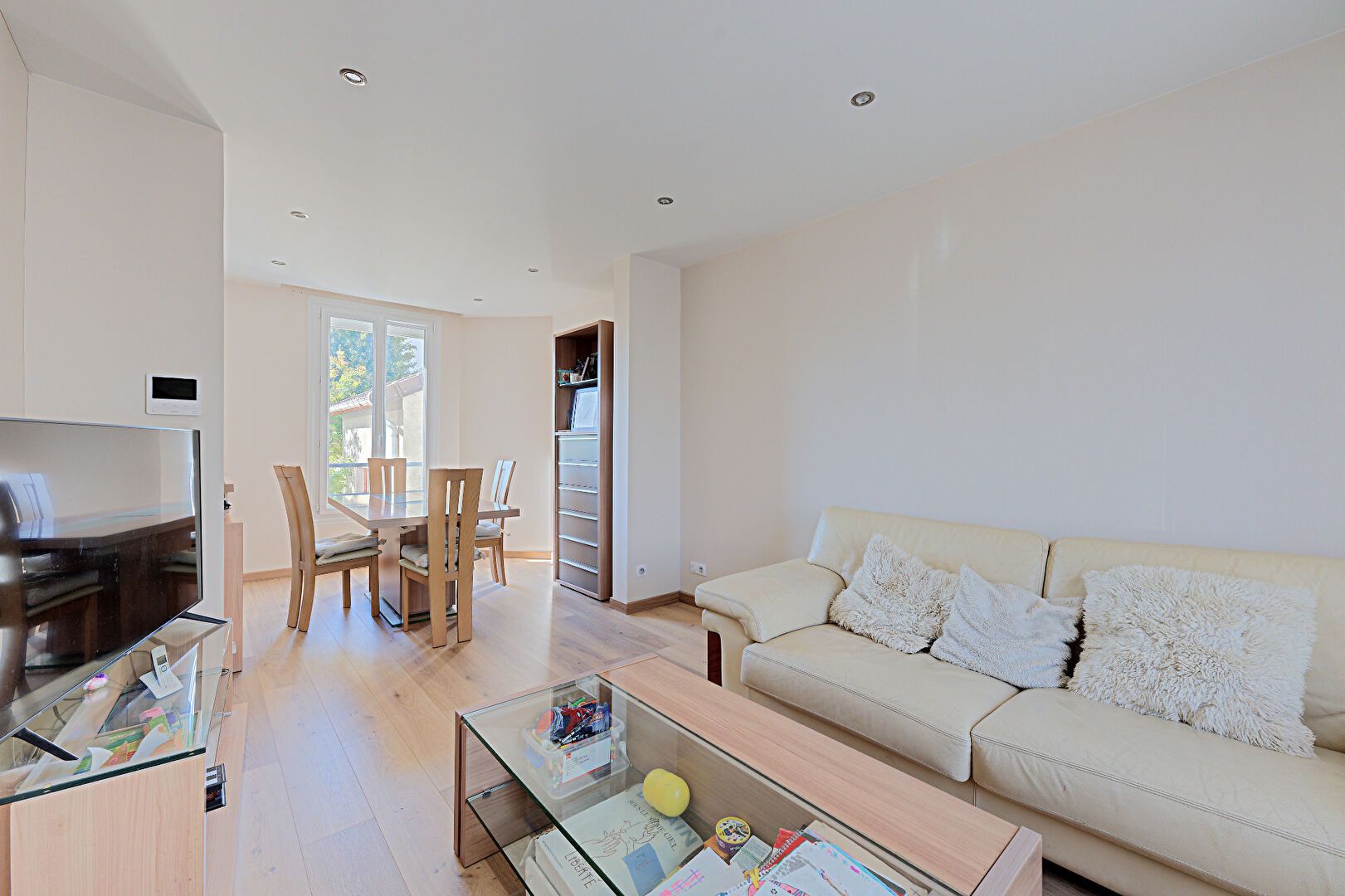 Le Perreux-sur-Marne (94) 749 000 € Maison 5 pièces , 4 chambres 114.00 m² Avec jardin, terrasse