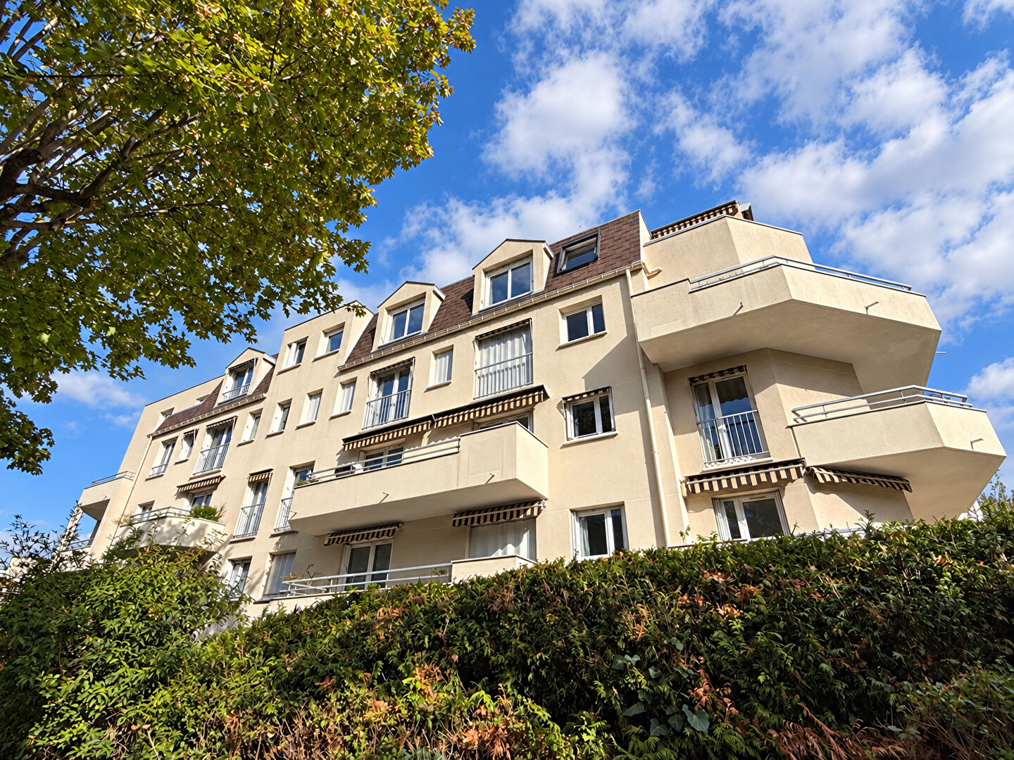 Le Perreux-sur-Marne (94) 493 000 € Appartement 4 pièces , 3 chambres 86.80 m² Avec balconterrassegarage/box