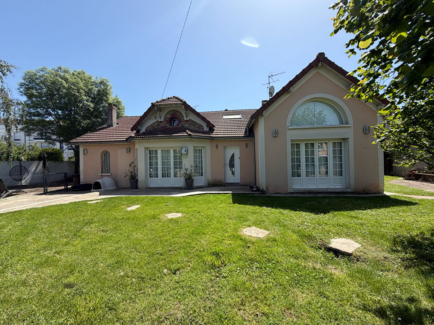 Maison VAIRES SUR MARNE (77360) 6 pi&egrave;ces 115.00 m&sup2;