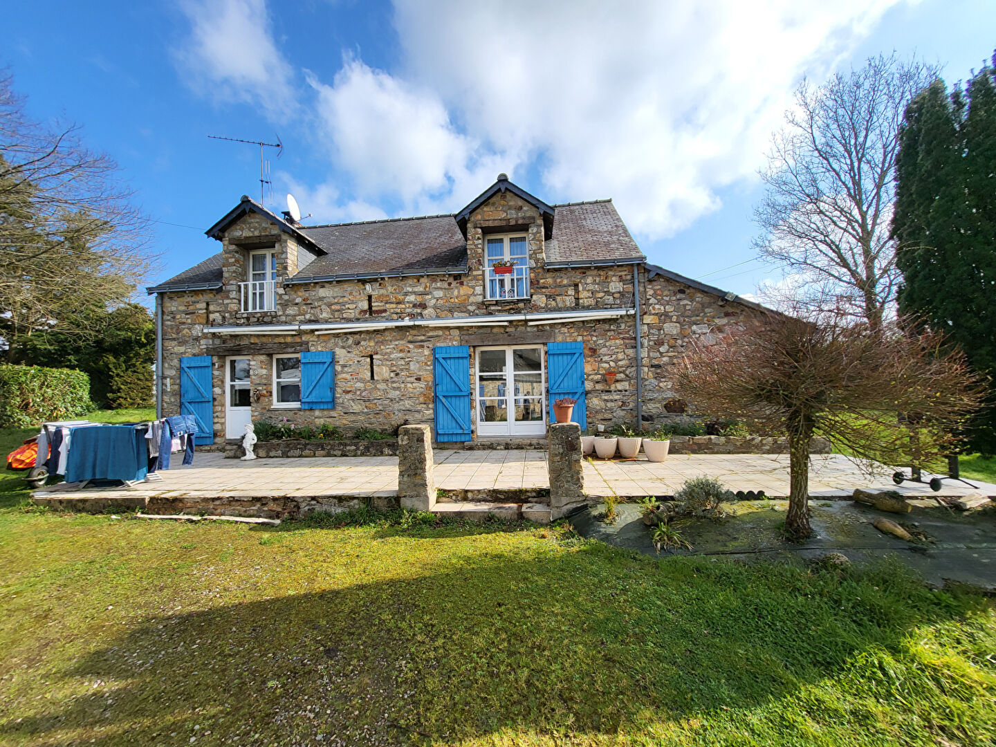 Maison DERVAL (44590) 20 pièces 360.00 m²
