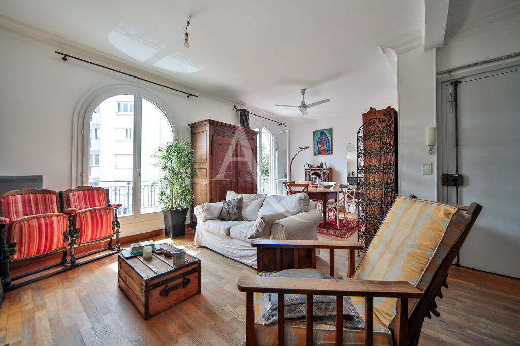 Appartement PARIS (75013) 4 pi&egrave;ces 66.00 m&sup2;