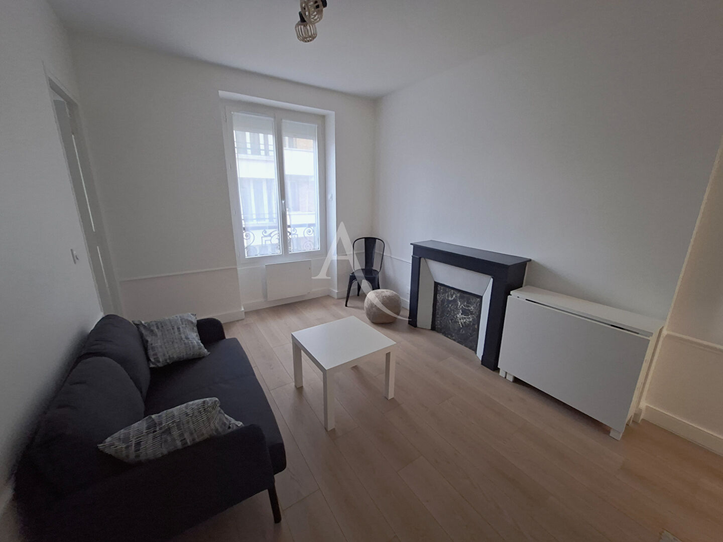 Appartement PARIS (75013) 2 pi&egrave;ces 34.18 m&sup2;