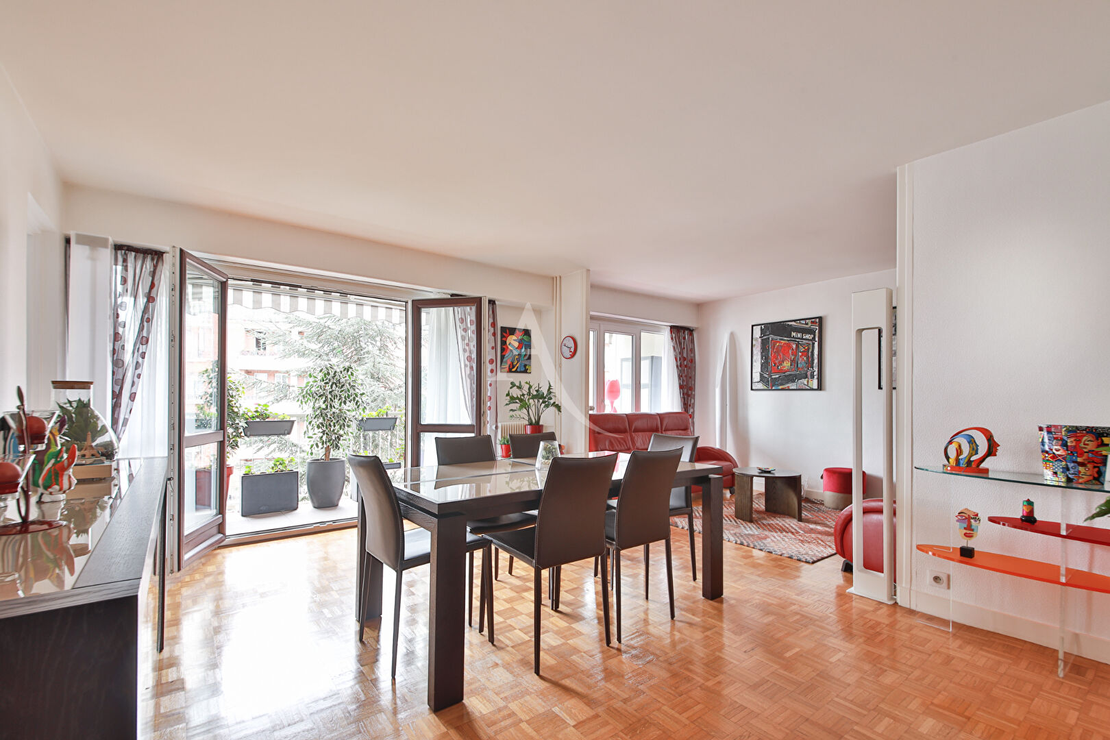 Paris 13 (75) Exclusif 976 000 € Appartement 5 pièces , 3 chambres 103.00 m² Avec jardin Voir le bien