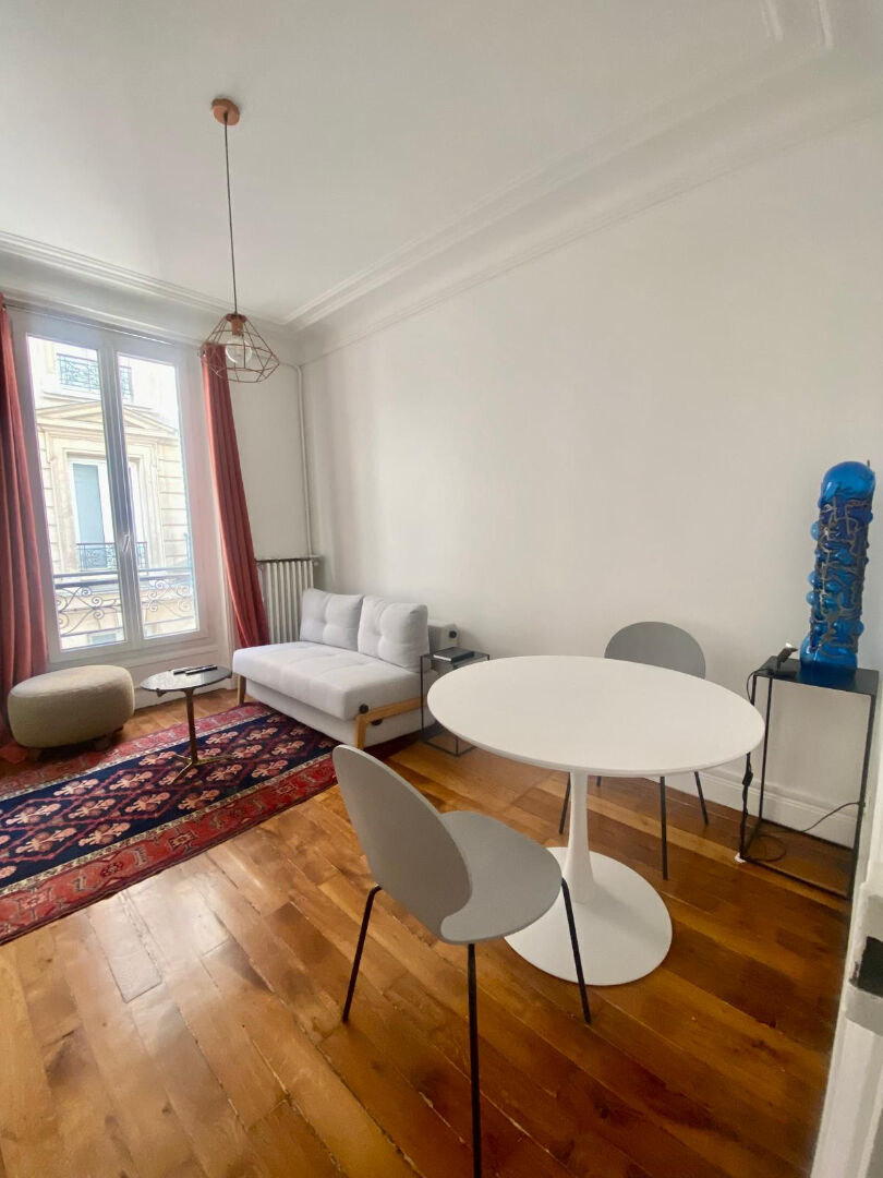 Appartement PARIS (75011) 2 pièces 31.33 m²