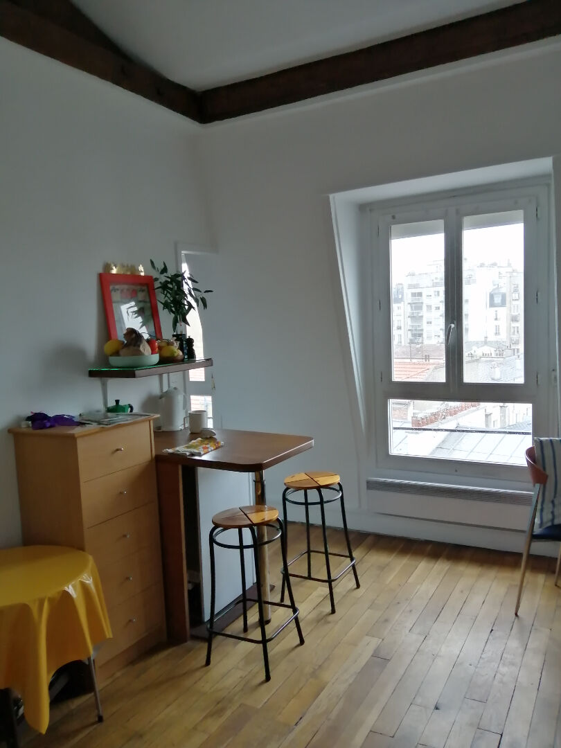 Appartement Paris (75011) 1 pièce 16.49 m²