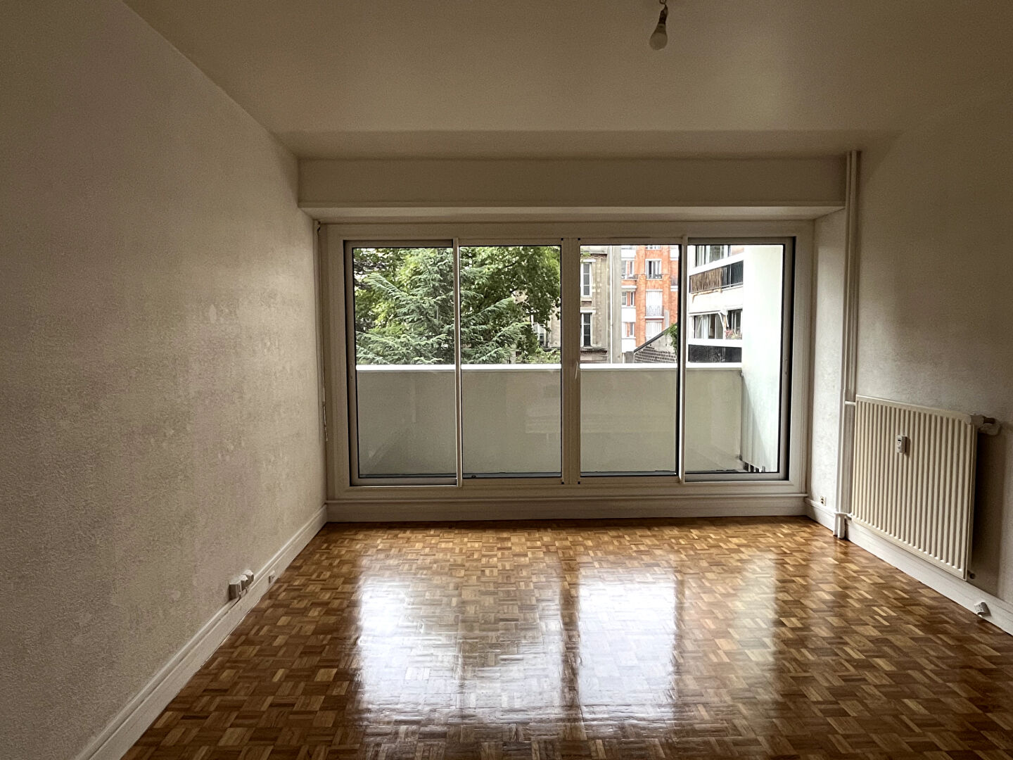 Appartement PARIS (75011) 1 pièce 35.00 m²