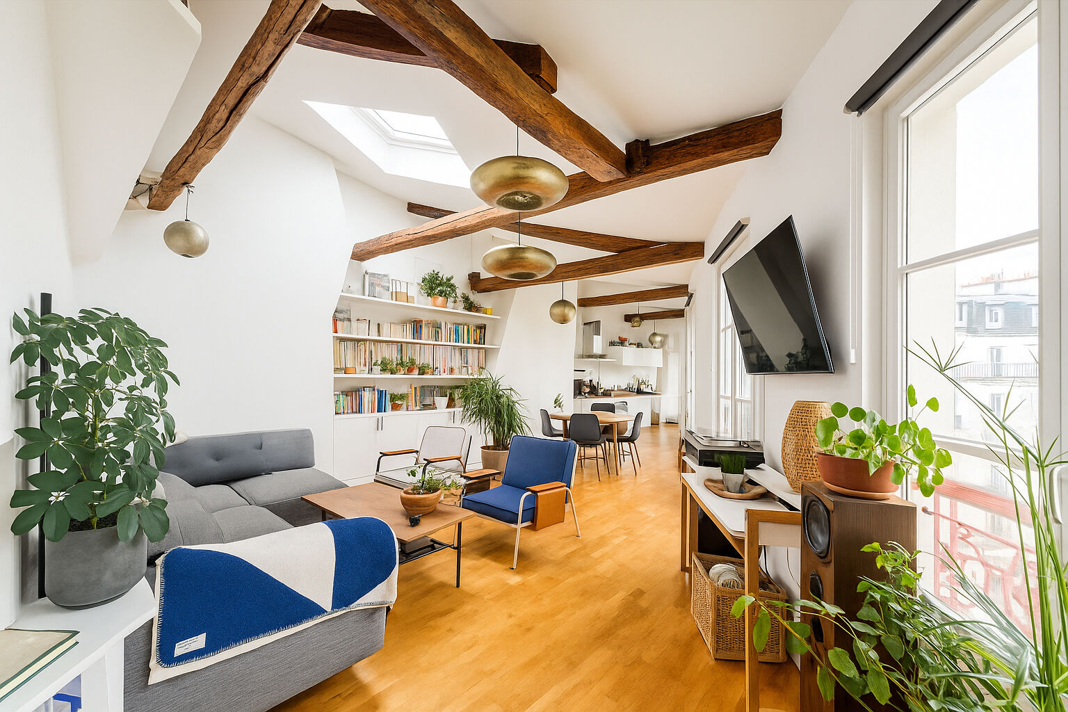 Appartement PARIS (75011) 2 pièces 56.00 m²