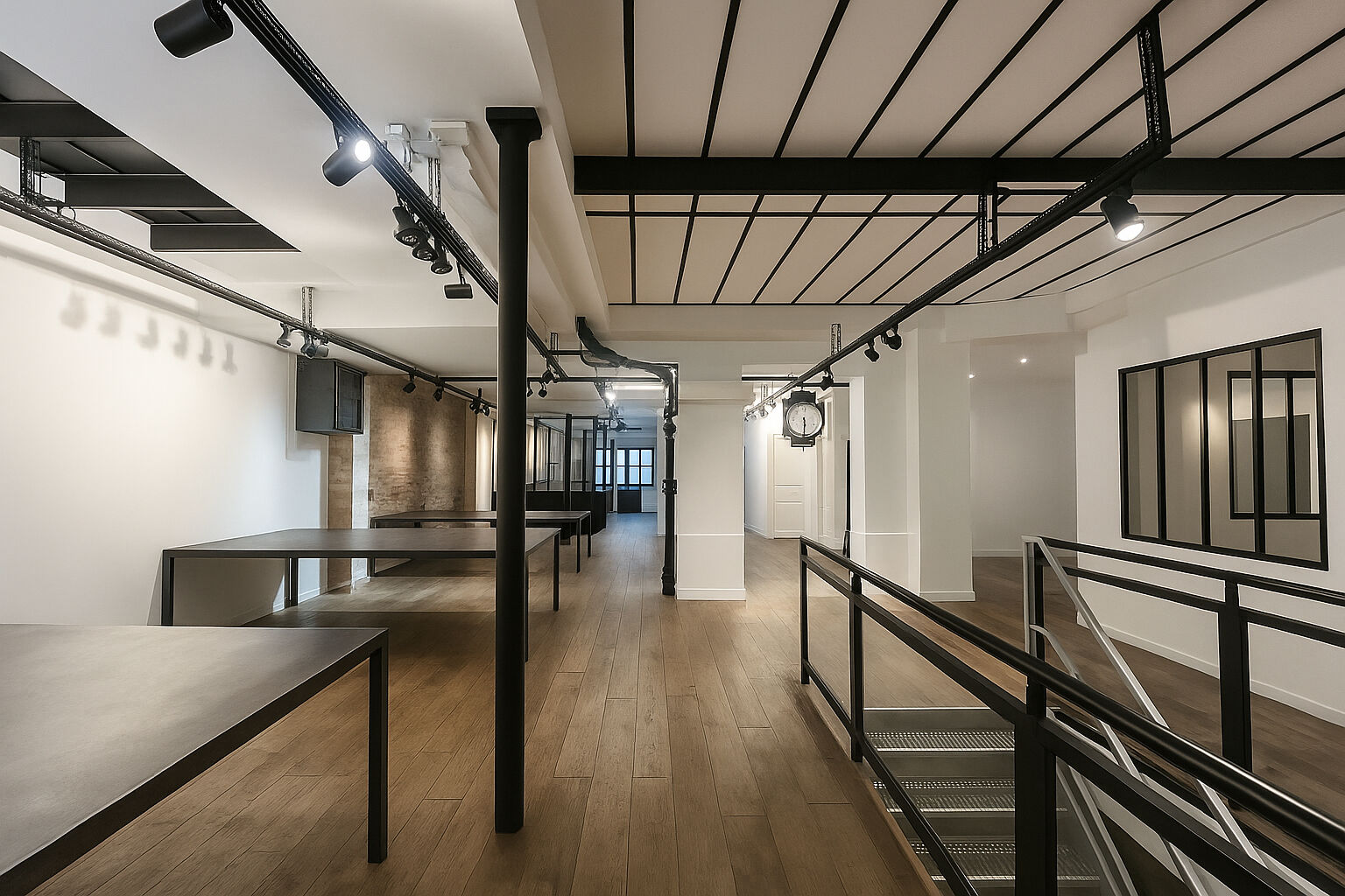 Local commercial PARIS (75011) 450.73 m²