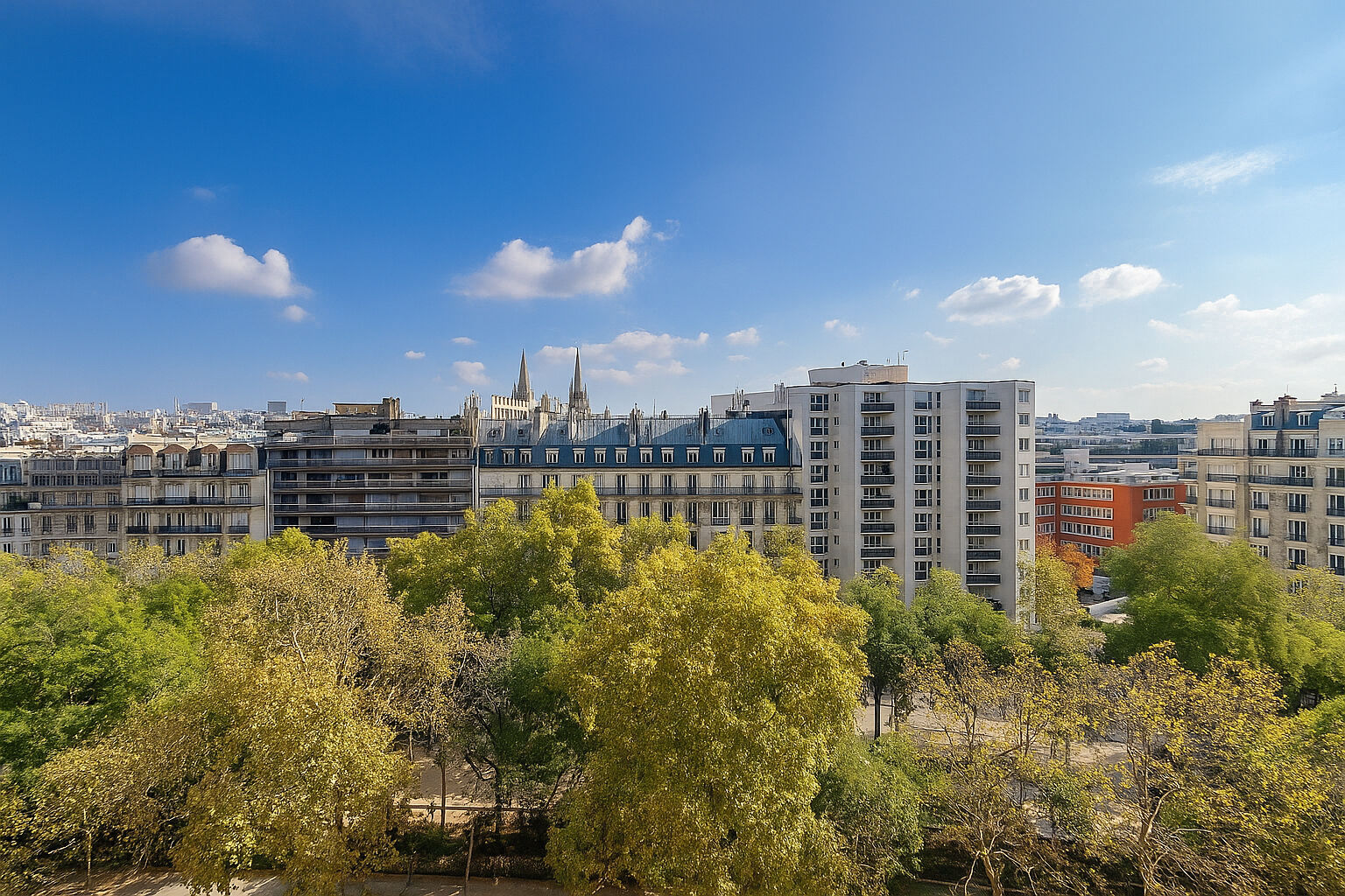 Appartement PARIS (75011) 4 pièces 76.00 m²