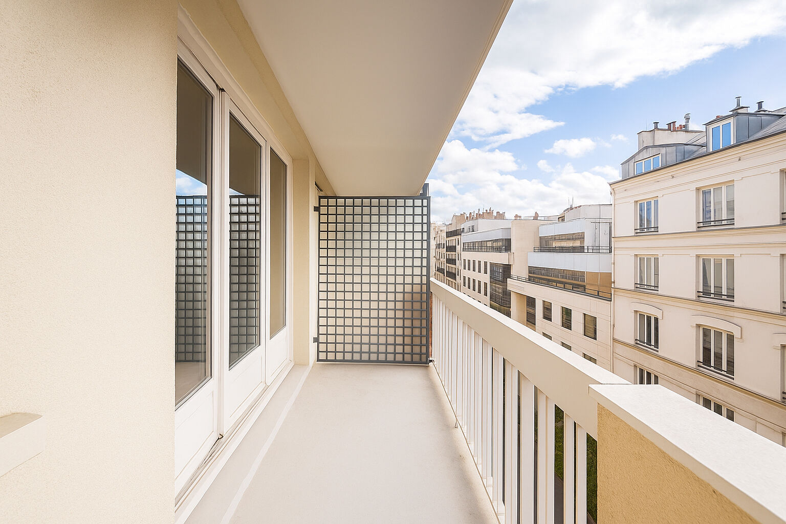 Appartement PARIS (75011) 1 pièce 32.31 m²